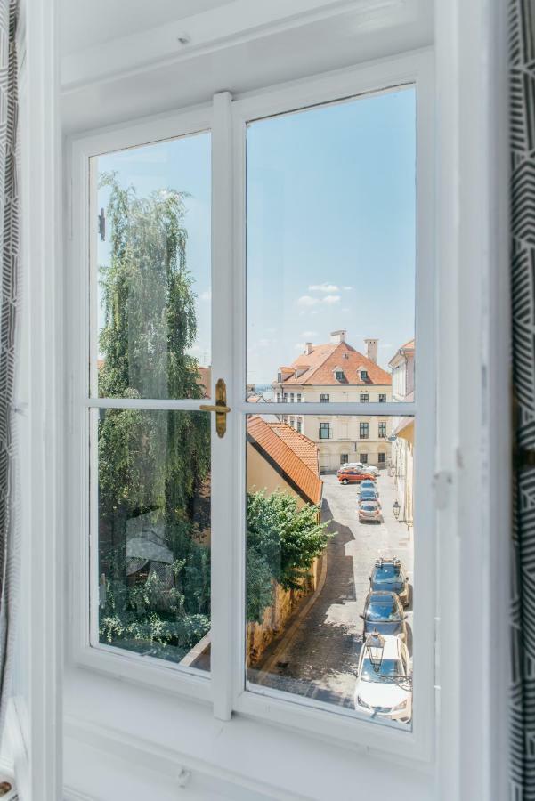 Old Town Tale Apartamento Zagreb Exterior foto